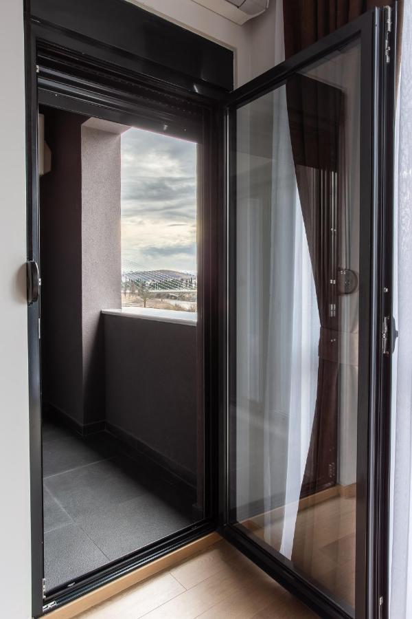Lina - Pg, Moraca River Apartment Podgorica Extérieur photo