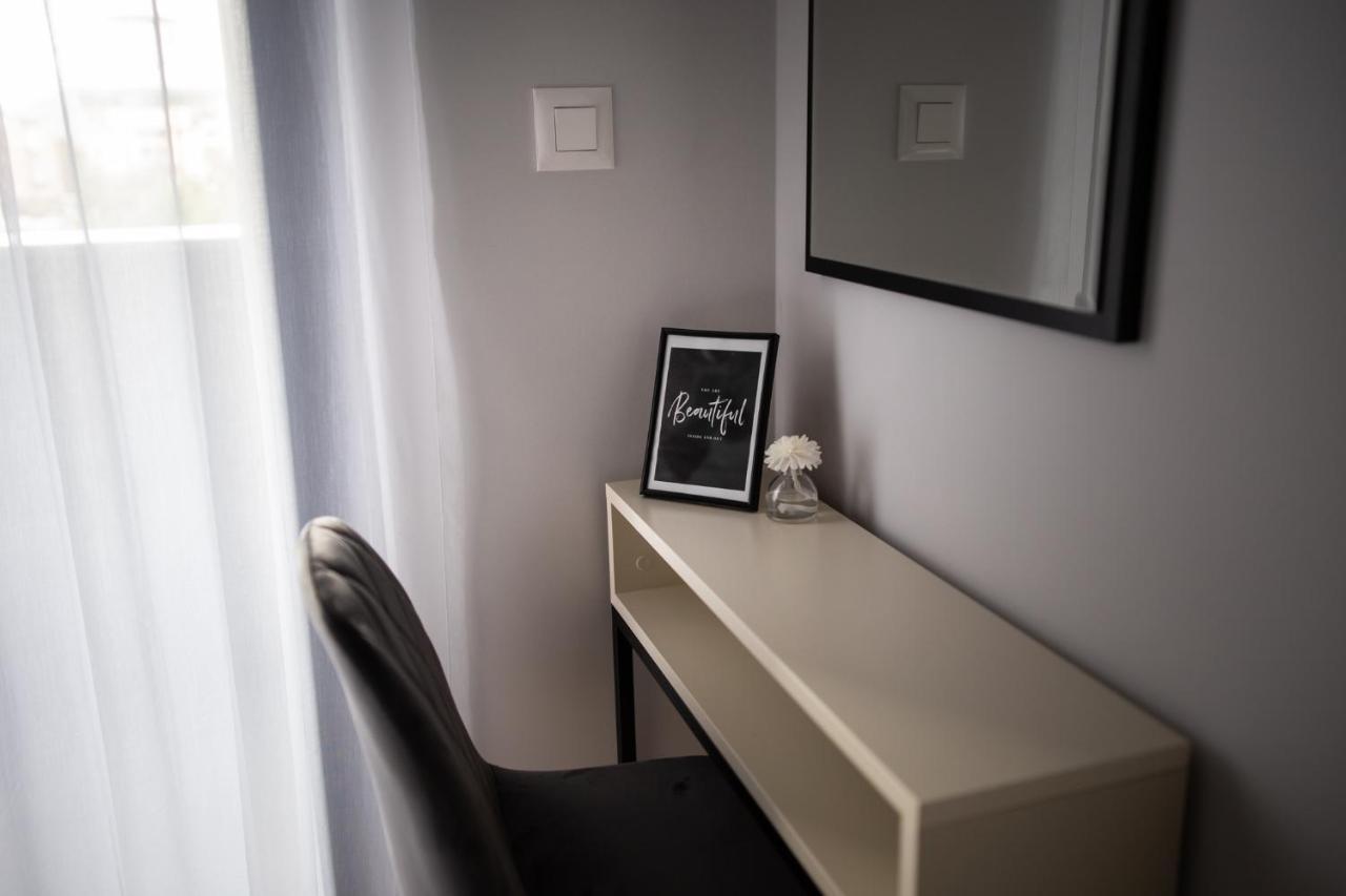 Lina - Pg, Moraca River Apartment Podgorica Extérieur photo